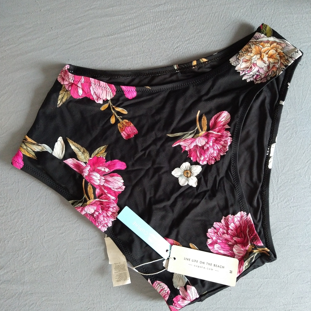 Bikini bottom NWT